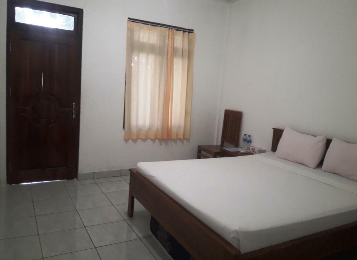 The Teuz B&B Labuan Bajo Kültér fotó