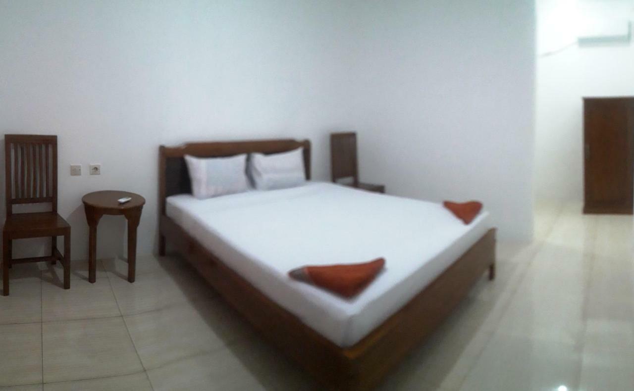 The Teuz B&B Labuan Bajo Kültér fotó