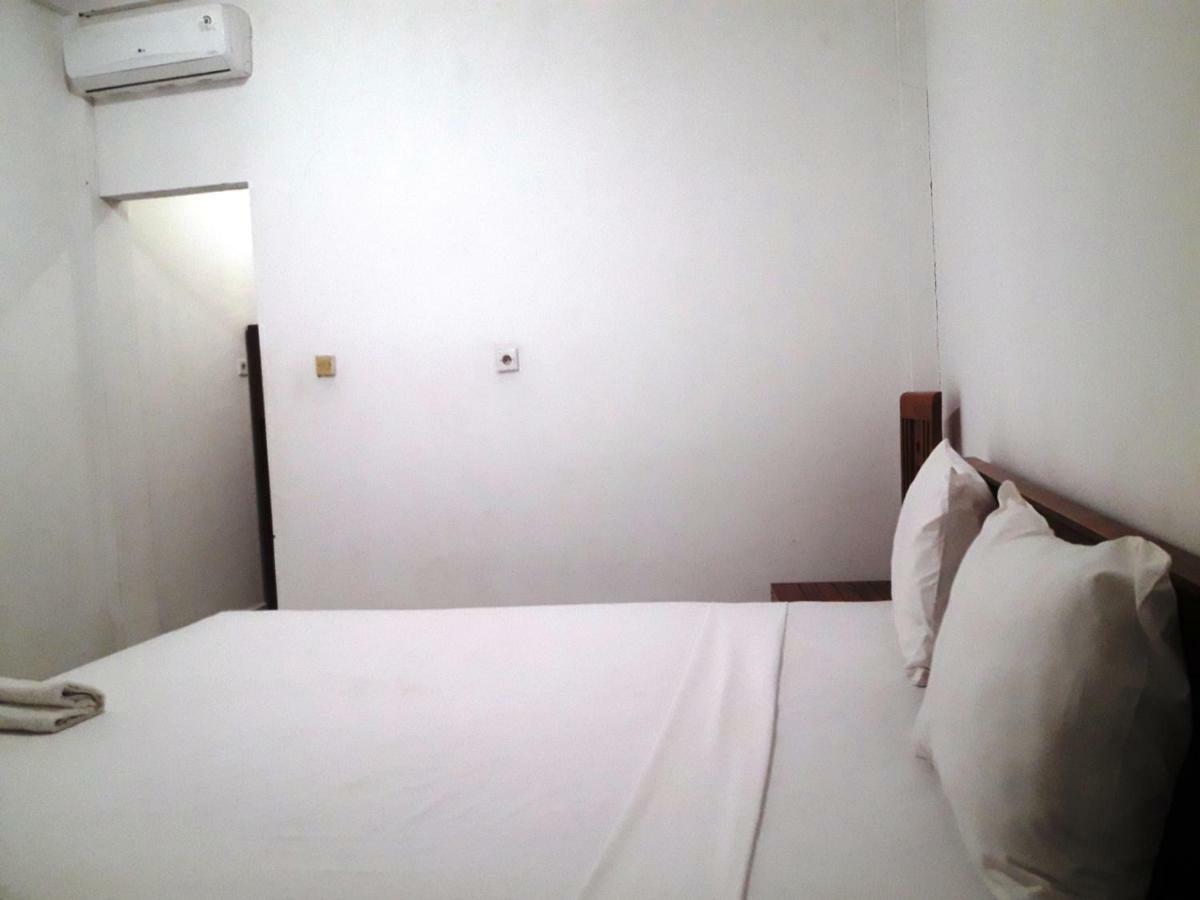 The Teuz B&B Labuan Bajo Kültér fotó
